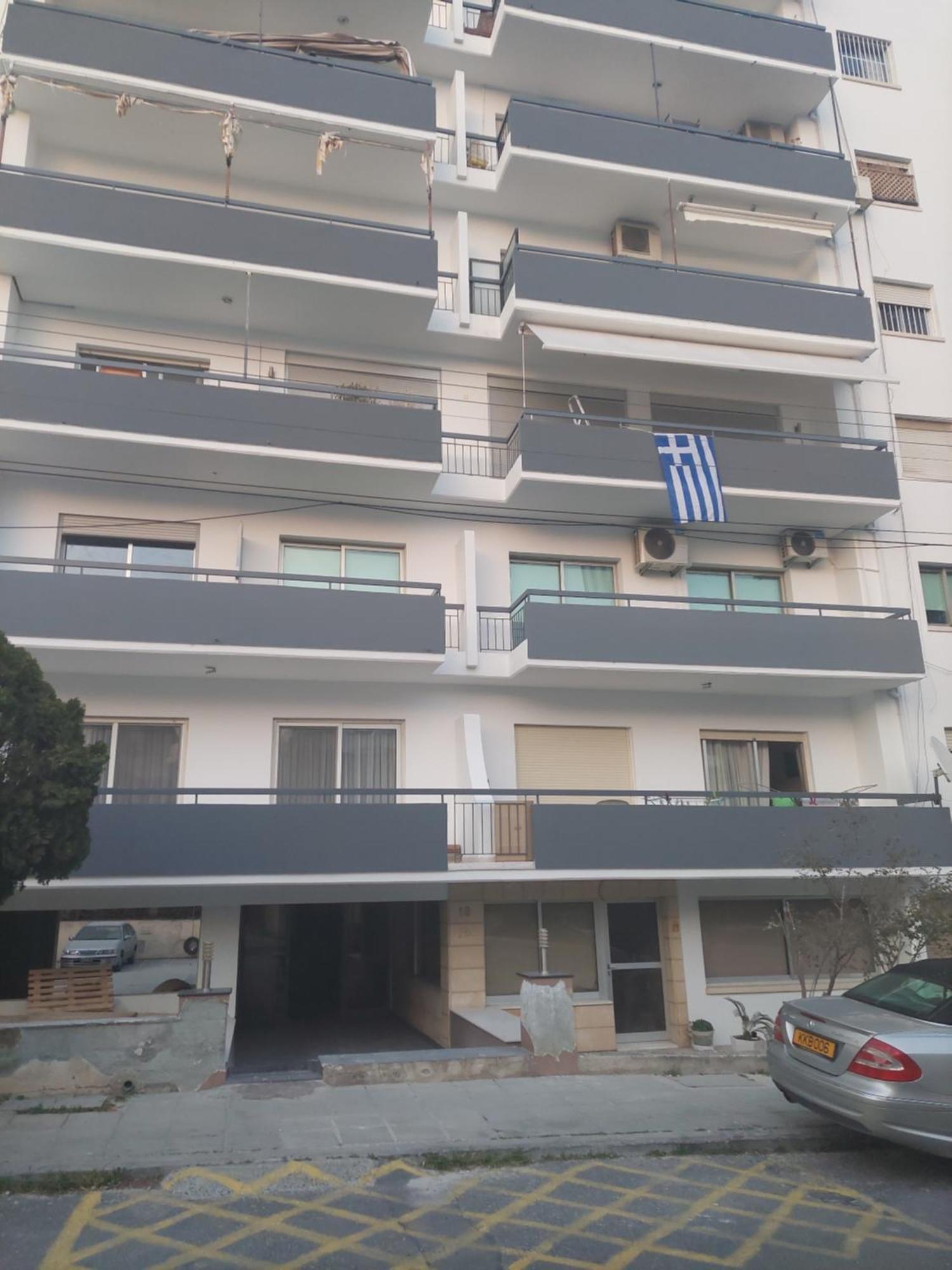 Sun Tower 101 Apartment Limassol Ngoại thất bức ảnh